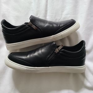 Steve Madden Pleather Zip Up Sneaker